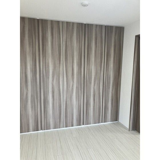 �y�����E���r���O�z�@