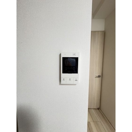 �y�Z�L�����e�B�z�@���j�^�[�t���C���^�[�z��