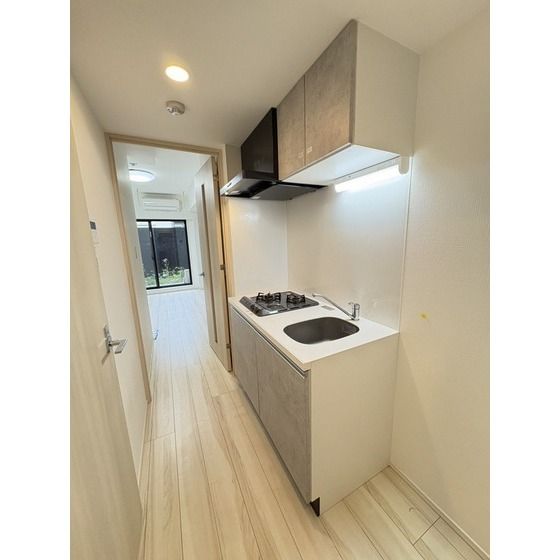 �y�L�b�`���z�@