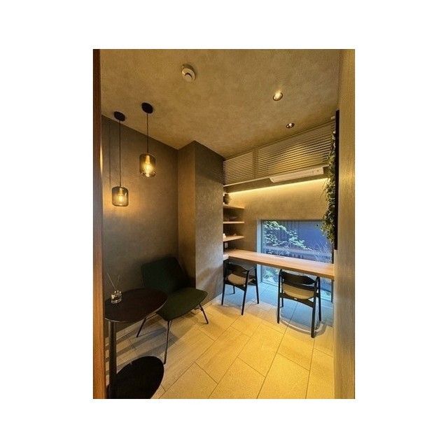 �y���r�[�z�@