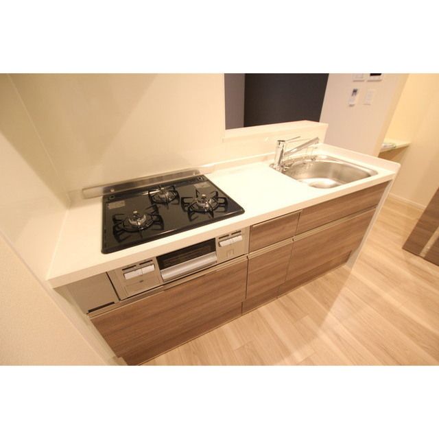 �y�L�b�`���z�@