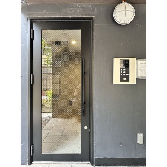 �y�G���g�����X�z�@