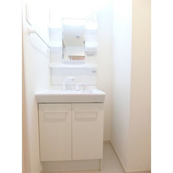 �y���ʏ��z�@�V�����v�[�h���b�T�[��