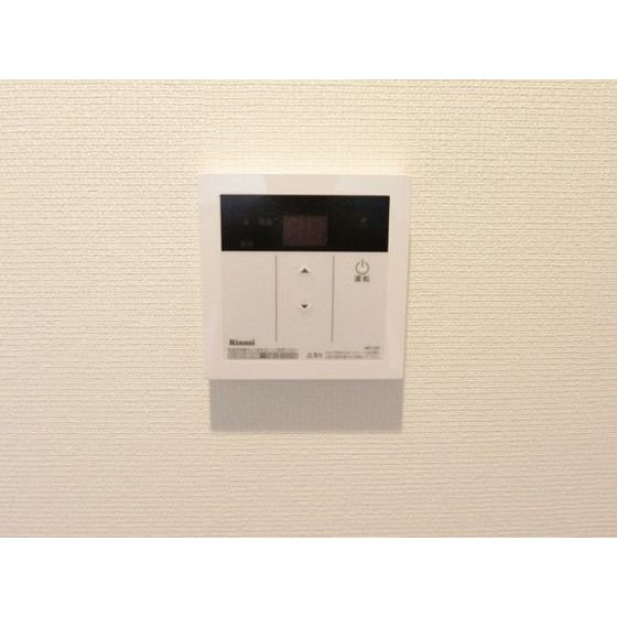 �y���̑��ݔ��z�@����