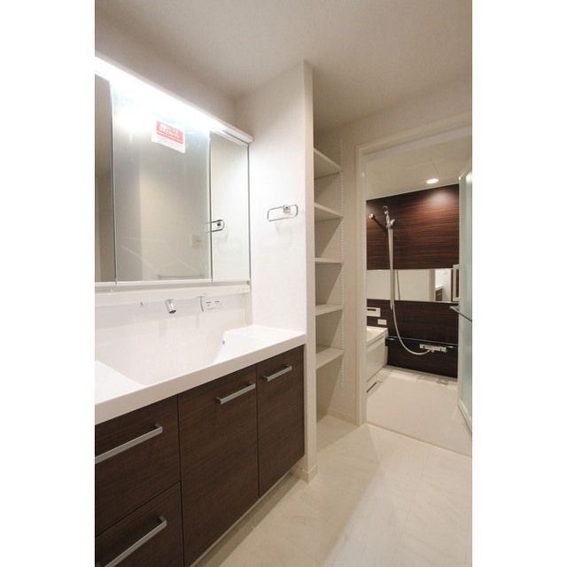 �y���ʏ��z�@