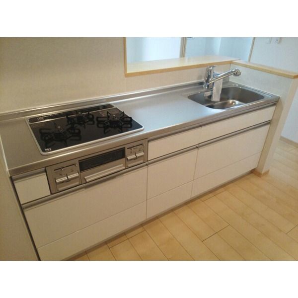 �y�L�b�`���z�@